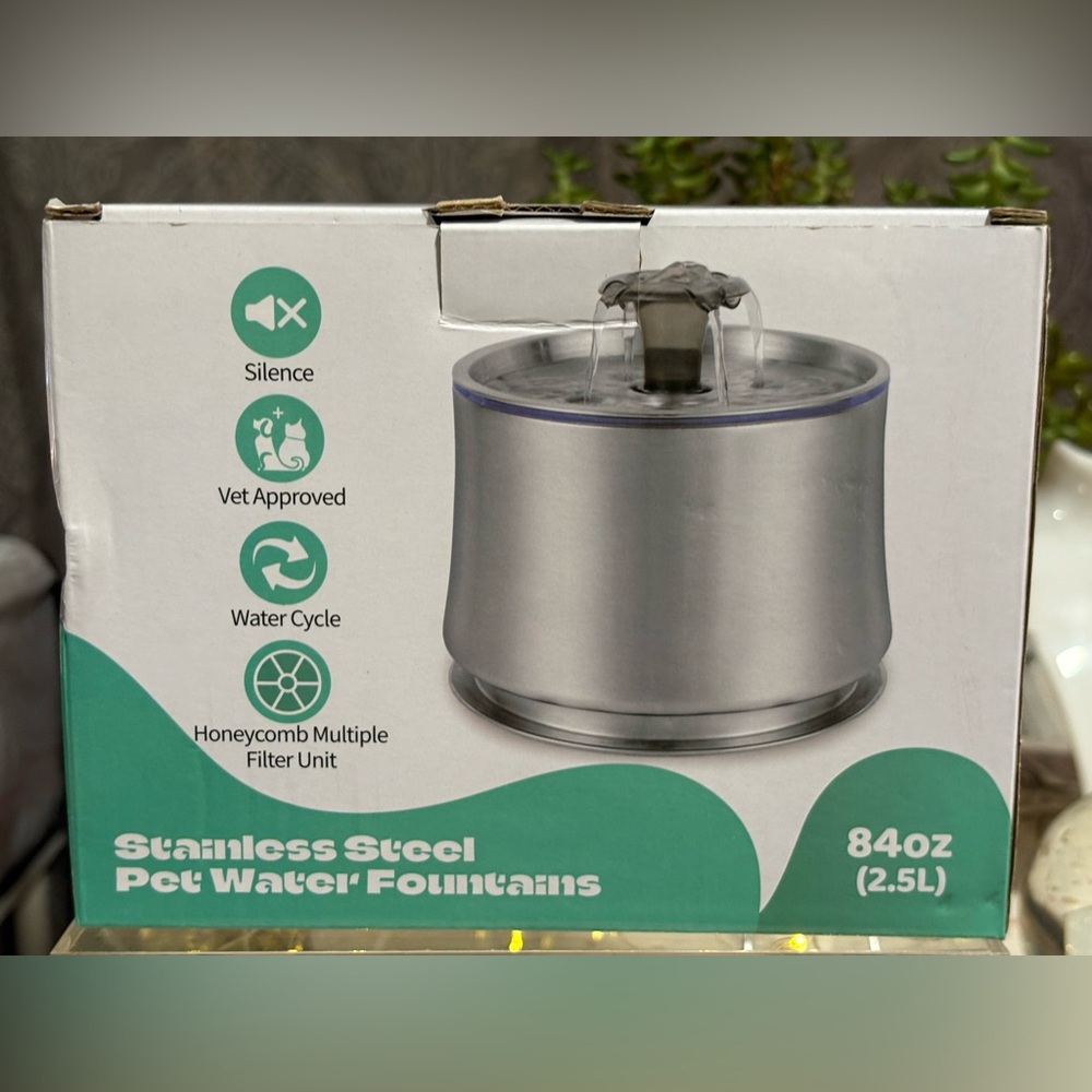 NEW Stainless Steel Pet Water Dispenser
🐈 🐕 - Picture 8 of 16